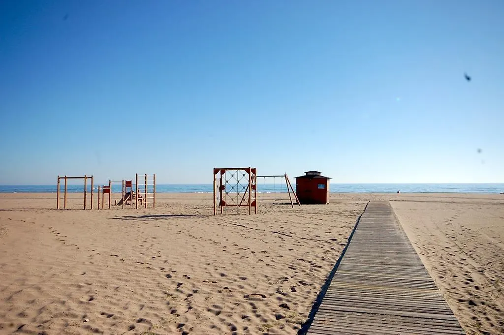 Lets Holidays Castelldefels Diagonal Orient Apartment