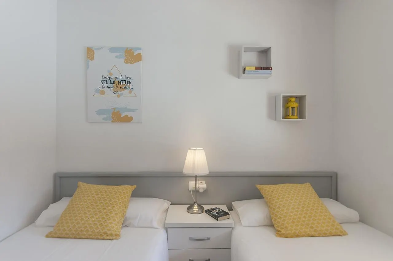 Lets Holidays Castelldefels Diagonal Orient Apartment
