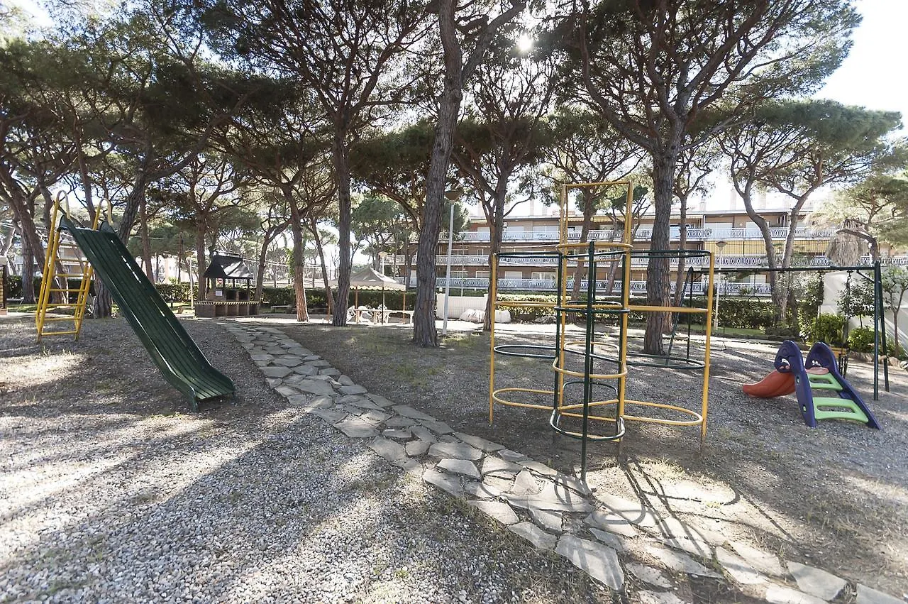 Lets Holidays Castelldefels Diagonal Orient Apartment